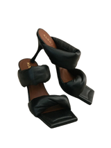 Twist Strap - Black - BLVD