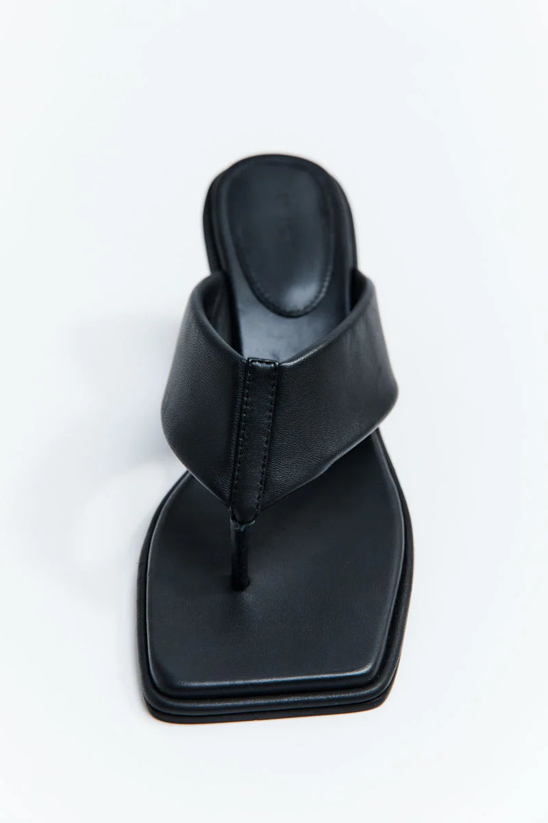 Soft Thong Contour Wedge - Black