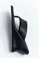 Soft Thong Contour Wedge - Black