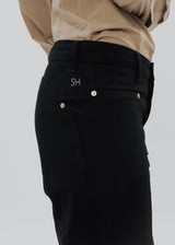 Supply - Black