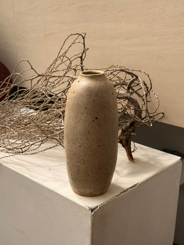 Haruki Vase