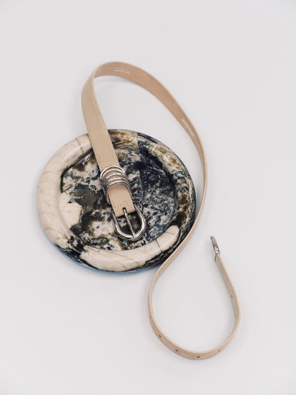 Hollyhock Suede - Papyrus / Silver