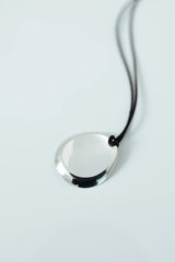 Concave Pendant Necklace - Silver
