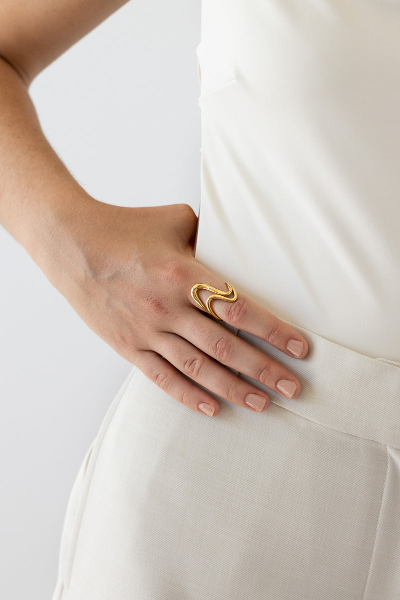 Small Swirl Ring