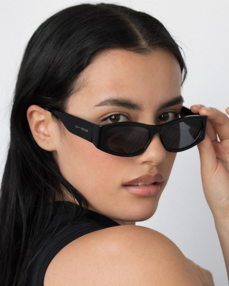 Romy - Black