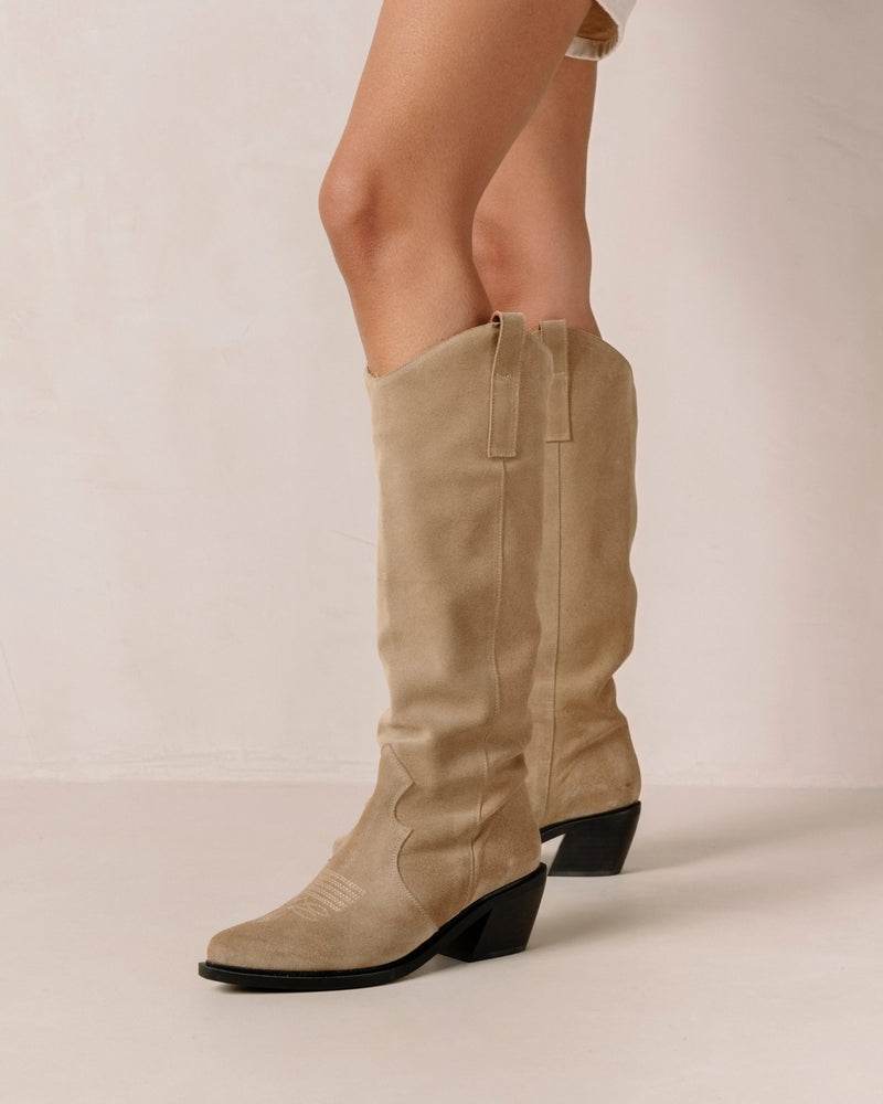 Mount Boot - Desert Taupe