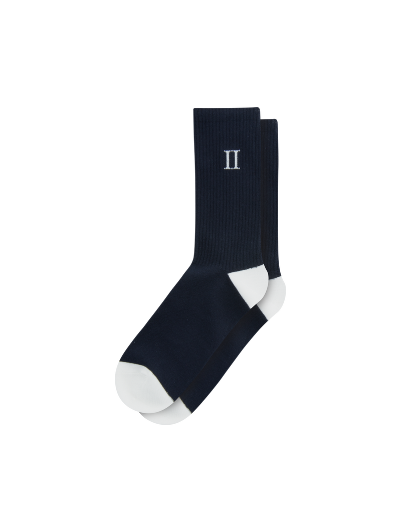 William Solid Socks - Navy